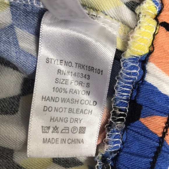 ShoSho Linen Ladies Jogger Pants - Picture 7 of 7